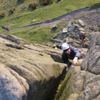 James determined on Chockstone Chimney (VD) (Mark Griffiths)