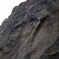 Will clipping on the crux of Cairn (7a) (Daniel O'Brien)