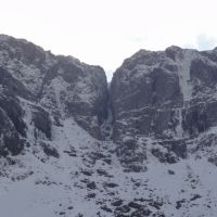 The Devils Kitchen, Cwm Idwal V,6 - the big slot centre picture (Andy Stratford)