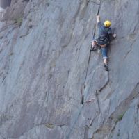 Andy Stratford - Stretching out on Septugenarian F6a at Bus Stop Quarry (Dave Wylie)