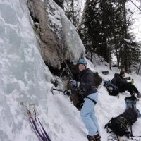 Lucie Crouch on her first Ice climb, Klassik4, WI3, Ozzimosis (Andy Stratford)