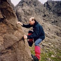 Mark bouldering at Coire Lagan (Dave Wylie)