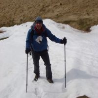 Enjoying mini snowfield approaching Trough Edge End (Dave Shotton)