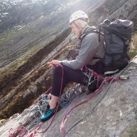 Belay in the winter sunshine (Andy Stratford)