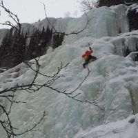 Stevie leading the Torsetfossen right WI4 (Andy Stratford)